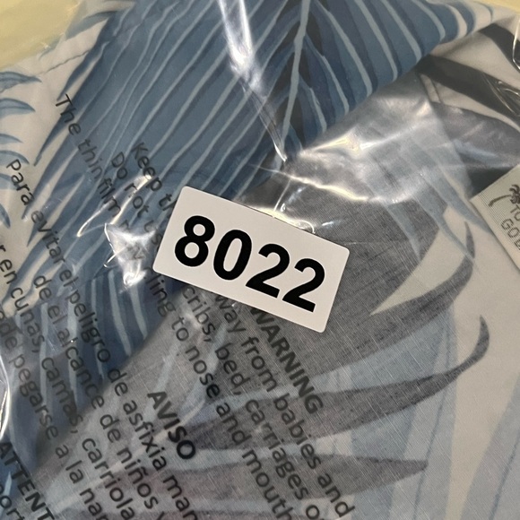 Go Barefoot Made in USA Size Medium Blue Hawaiian Print Men's Shirt - Picture 7 of 7